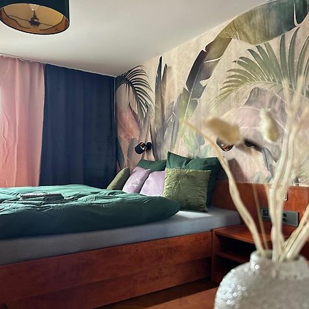 Pension Faulpelz - Doppelzimmer Flora Niederorschel Esterno foto
